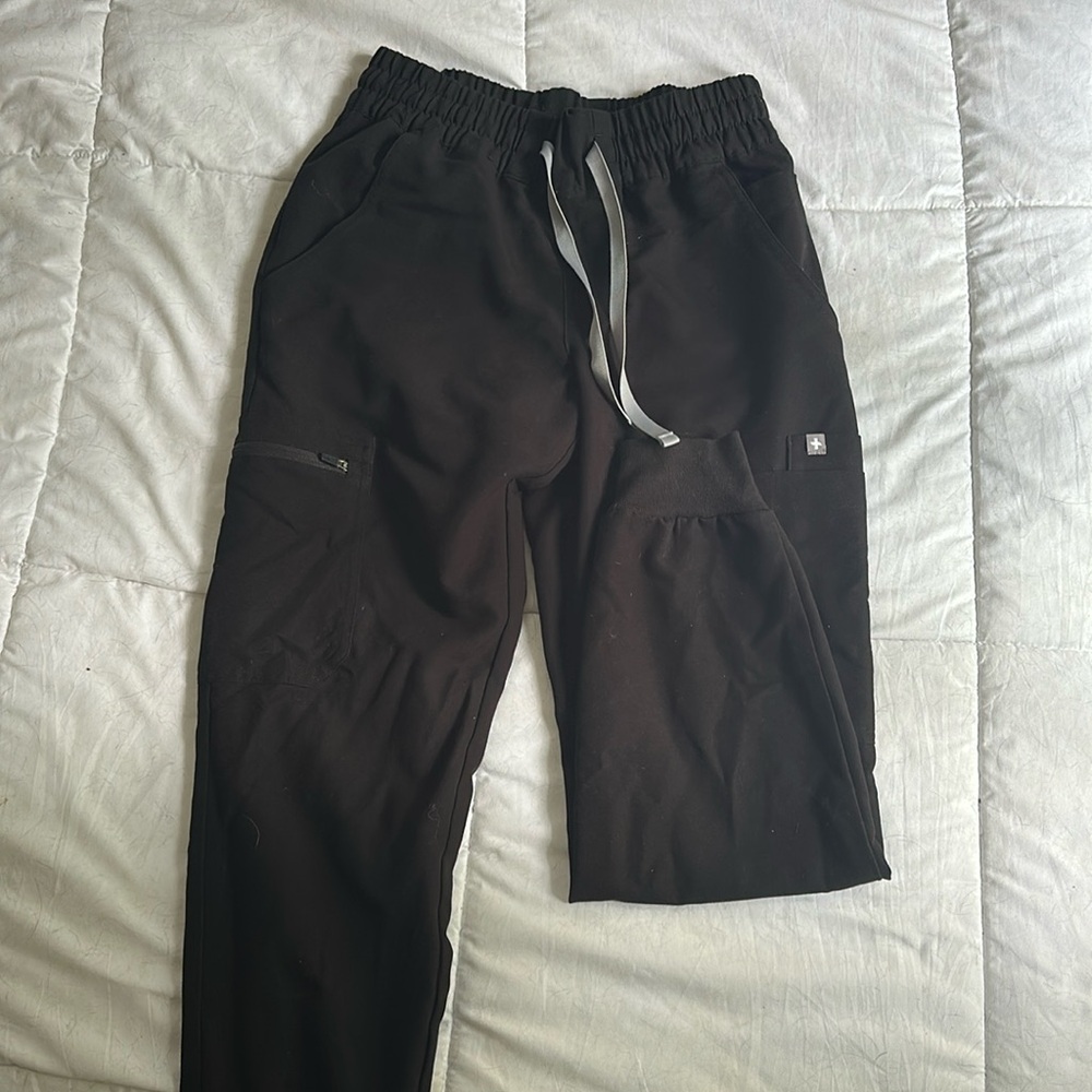 Figs Women’s Uman Relaxed Jogger Scrub Pants
